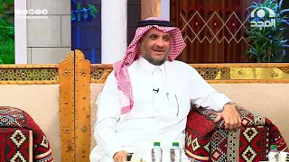 رجل جاي من سكاكا للرياض فوقف في مكان خطأ فسحبت سيارته فدخل على الضابط وهذا ما حصل عبدالله المخيلد 