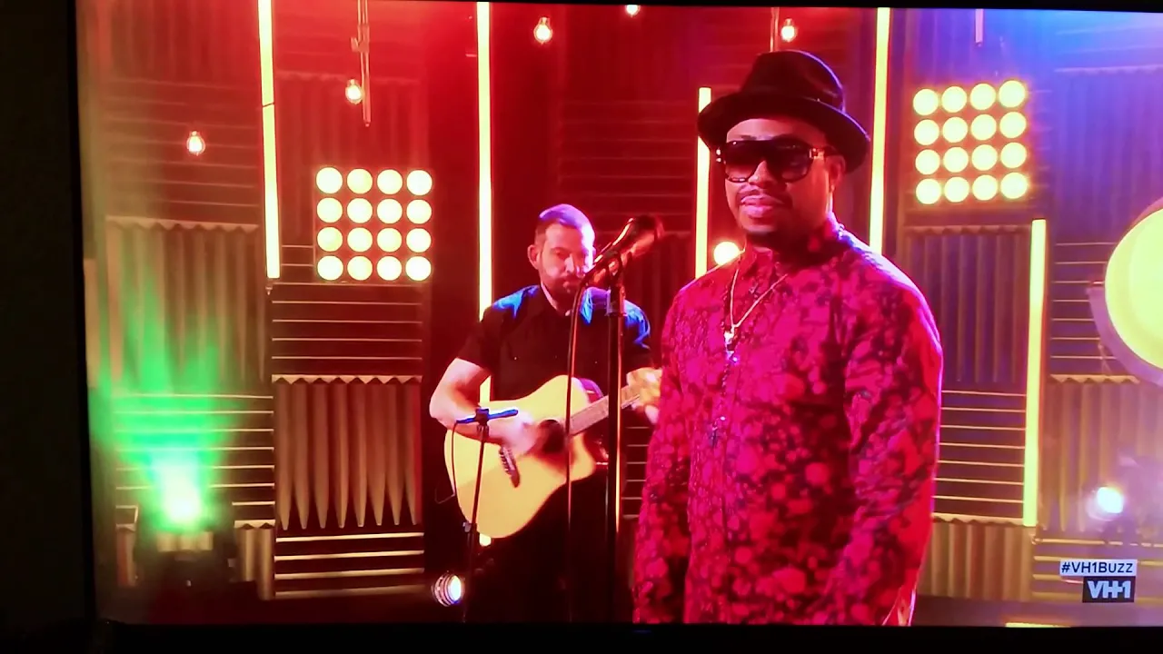 Raheem DeVaughn - Queen Raheem DeVaughn - Queen