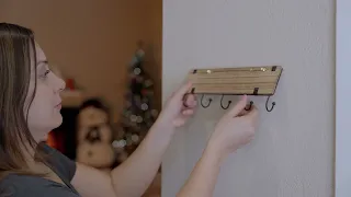 Wall-Mounted Key Hooks for Hanging and Holding Keys - Entryway Keys Organizer