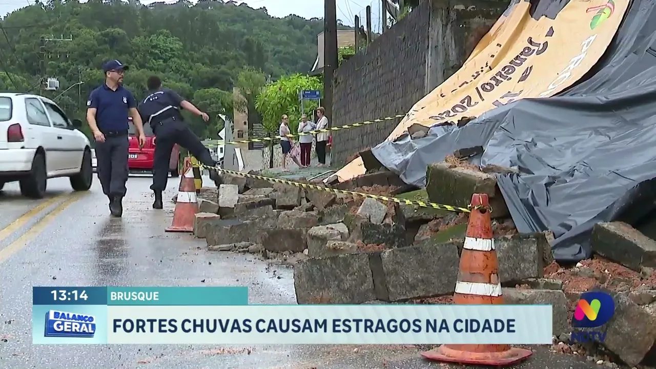 Fortes chuvas causaram estragos na cidade de Brusque