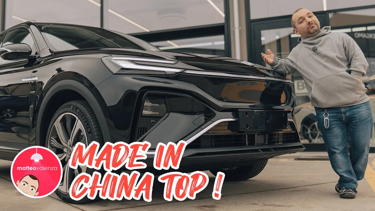 MG Marvel R, primo contatto: tre motori e tanta tecnologia, ricarica a 92 kW