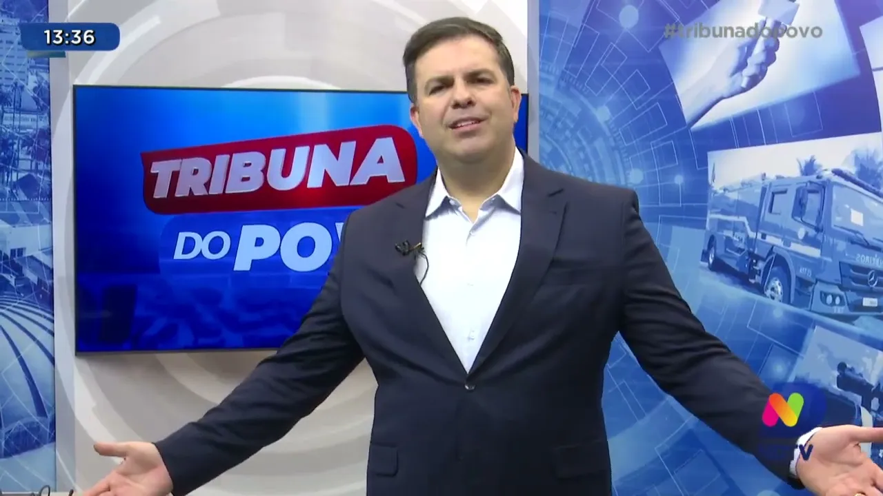 Motorista bêbado é preso depois de bater carro em árvore e abandonar passageira