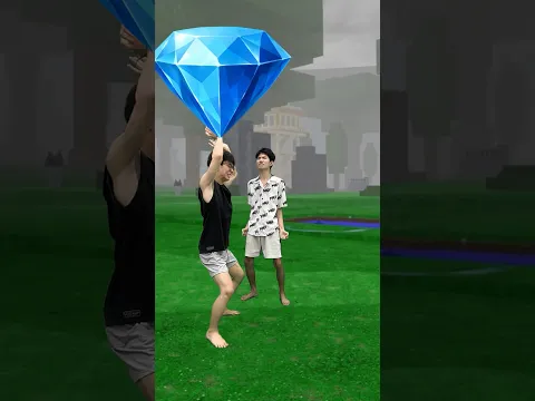 Surprise! #2tolo #roblox #99nightintheforest