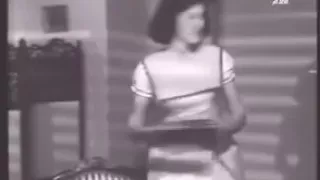 كل دقه بقلبي   نازك دندنها