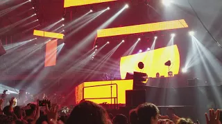 dj snake magenta riddim a different way let me love you lollapalooza chile 2018