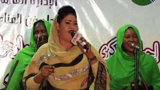 عوضيه عذاب الحفيان حفل اتحاد الغناء الشعبي 2016 