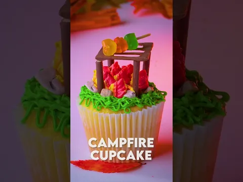 Gather around the campfire cupcake for a delicious treat 🏕️🧁