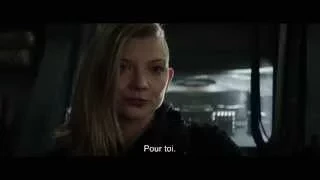 HUNGER GAMES LA RÉVOLTE PARTIE 1 Extrait Hovercraft VOST