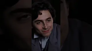 ايدي في ايديها وعنيا عليها 