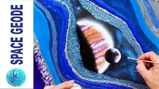 RESIN GEODE SPACE SCENE painting, glitter and pigments, acrylic paint, glass, silver mica flakes