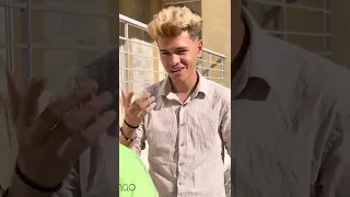 بياخد صور نودز من البنات 