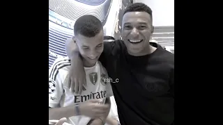 تخيل شجره بيها اوراق Fyp Cristianoronaldo 