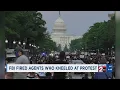 Download Lagu FBI agents who kneeled at protest