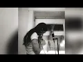 Lizzy McAlpine - Pushing It Down And Praying
