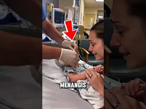 Detik-Detik Mengharukan... Bayi ini Jadi Bisa Melihat Ibunya untuk Pertama Kalinya!