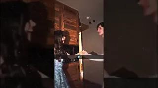 قلبي سجلتو بسماك ولغيرك مو مسموح مجرد ذوق ღ لاتنسى الاشتراك في القناة ولايك 