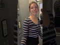 Download Lagu Embarrassing Girl Farting in Elevator  🙈