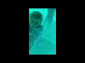 Robyn - Dancing On My Own (Selfie Stick)