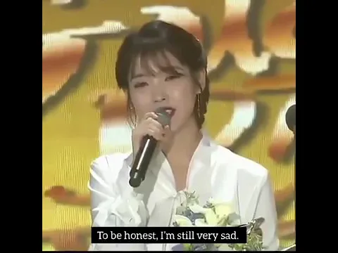 Download MP3 IU's heartbreaking speech about Jonghyun @GDA2017