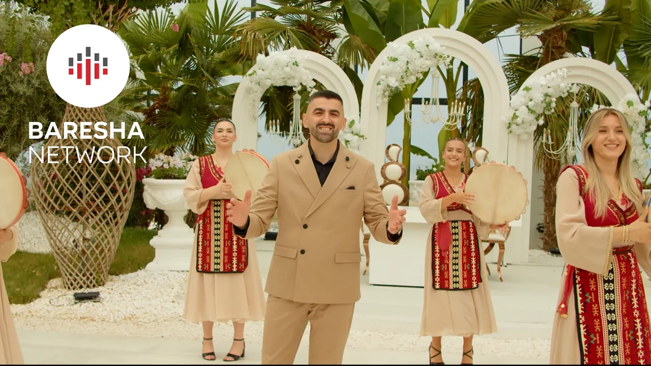Shkelzen Krasniqi - PASKA VESH QIKA FUSTAN (Official Music Video)