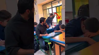 أغرب تصرف من طالب 