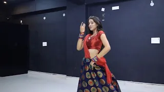 Download 52 Gaj Ka Daman Titliaan Naach Meri Rani -  Dance Cover ||   and  Kashika Sisodia MP3