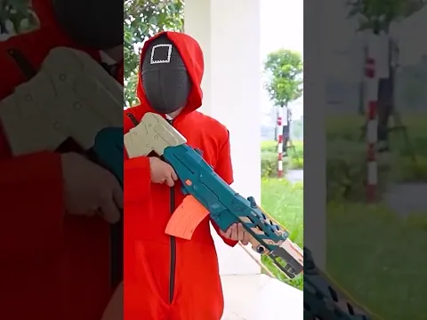 Banana TV: Epic Toy Battle Chaos Unfolds! Adrenaline-Pumping Action #Shorts