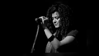 دينا الوديدي ساير عارفك مش تايهة 