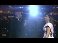 تامر عاشور - خليني في حضنك | حفل الحوار الغنائي 2024