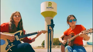 roswell elle cordova and toni lindgren