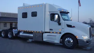 2019 PETERBILT 579 WITH A 120 INCH ARI LEGACY SLEEPER