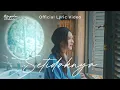 Download Lagu Maysha Jhuan - Setidaknya (Official Lyric Video)