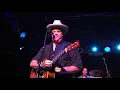 Robert Earl Keen- The Road Goes On And On
