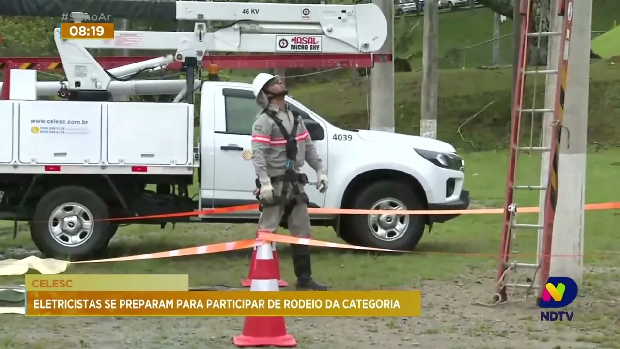 Celesc realiza treinamento de eletricistas para rodeio nacional da categoria
