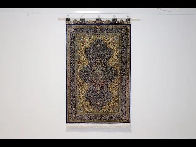 アッバス・ジャムシディ工房「ペルセポリス」アーチ形メダリオン ゴールド×ネイビー 74×120cm (ID17002)