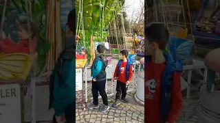 شو بدك تصير يا حلو يا صغير    لا تنسو الإعجاب و الاشتراك في القناة          دندنها