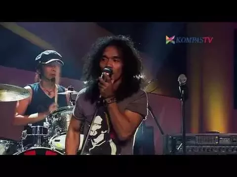 Download MP3 Slank - Ku Tak Bisa