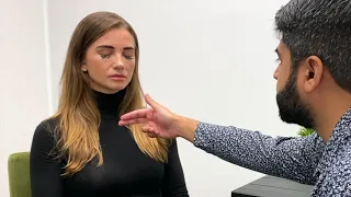 hypnosis demonstration with amber smith