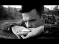 Robbie Williams - Feel