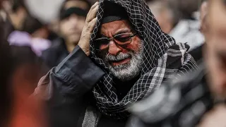 الشيخ شبر معله :: وان افتقادي فاطمً بعد احمدٍ ..دليلٌ على الّا يدوم خليلُ ابيات نعي مفجعة  ::