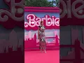 Model Vs Hari Nef