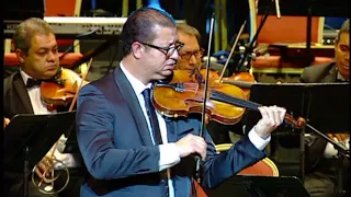 فارس الكمان محمود سرور يشدو الكوبليه الاخير من ظلمنا الحب 