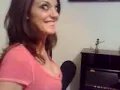 SE TE OLVIDO KALIMBA TOCANDO SU PIANO.flv