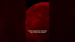 القمر الاحمر علم الفلك Space اكتشافات 