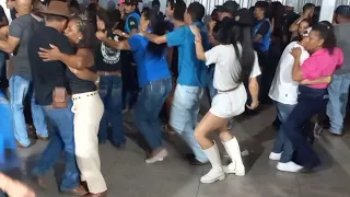 FORROZÃO  DO  MANINHO  COM  DJ  JAMILSON  VOZ  PARTE 5     @MilitaoDivulgacoesOficial