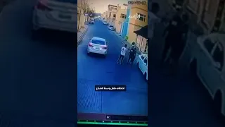 كاميرات المراقبة توثق لحضة اختطاف طفل في محافظة النجف 