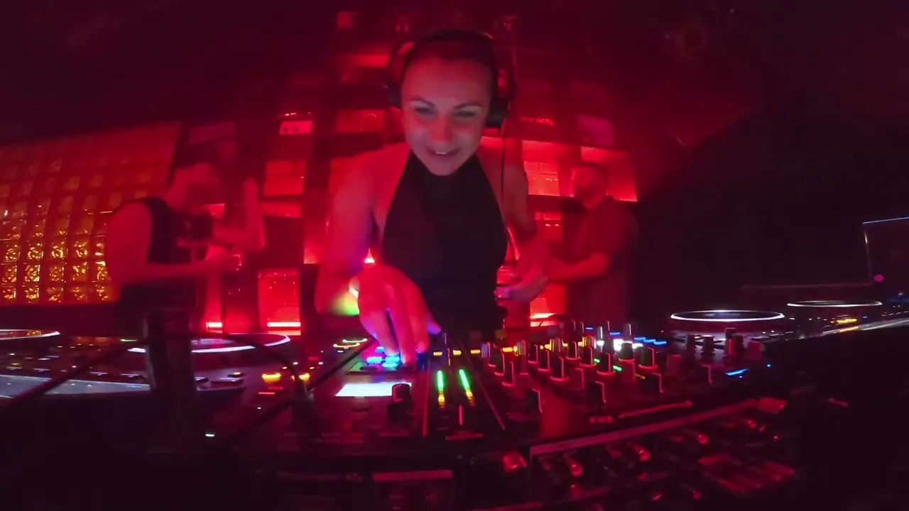 Chloe Martinez - After Party Mix Live (Deep House, Melodic House Techno) audio club
