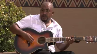 uqhoshangokwenzakwakhe iziqhomo