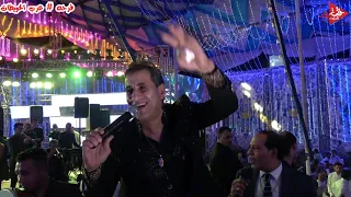 احمد شيبه يغنى لى اهل الصعيد بمزاج رايق فرحه عرب الحويطات اكبر فرح فى مصر 