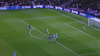 عندما يكون صوت العارضة اجمل من الهدف   دندنها